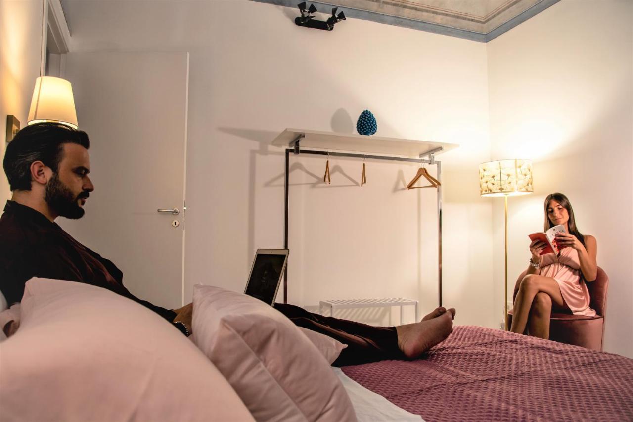 Casta Diva Luxury Apartments Palermo Bagian luar foto