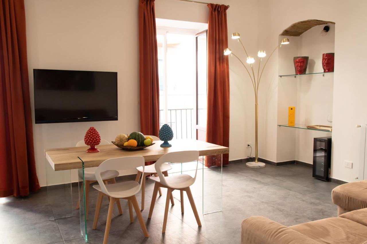 Casta Diva Luxury Apartments Palermo Bagian luar foto