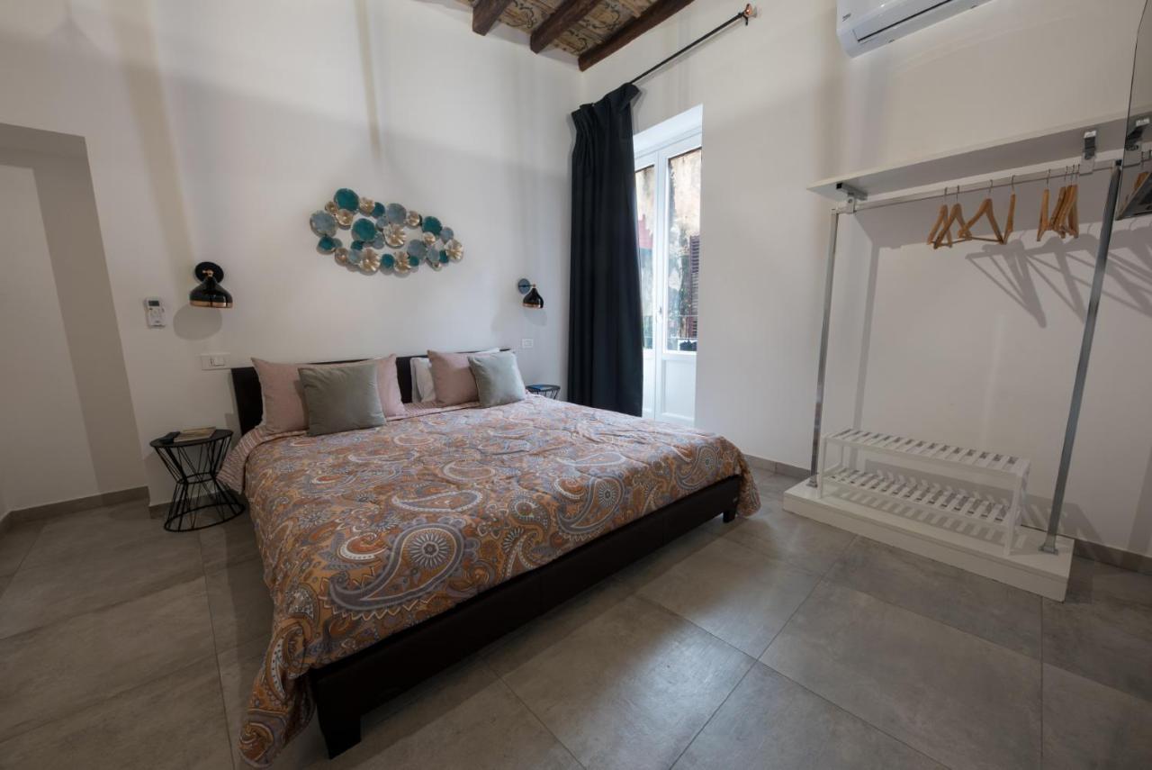 Casta Diva Luxury Apartments Palermo Bagian luar foto