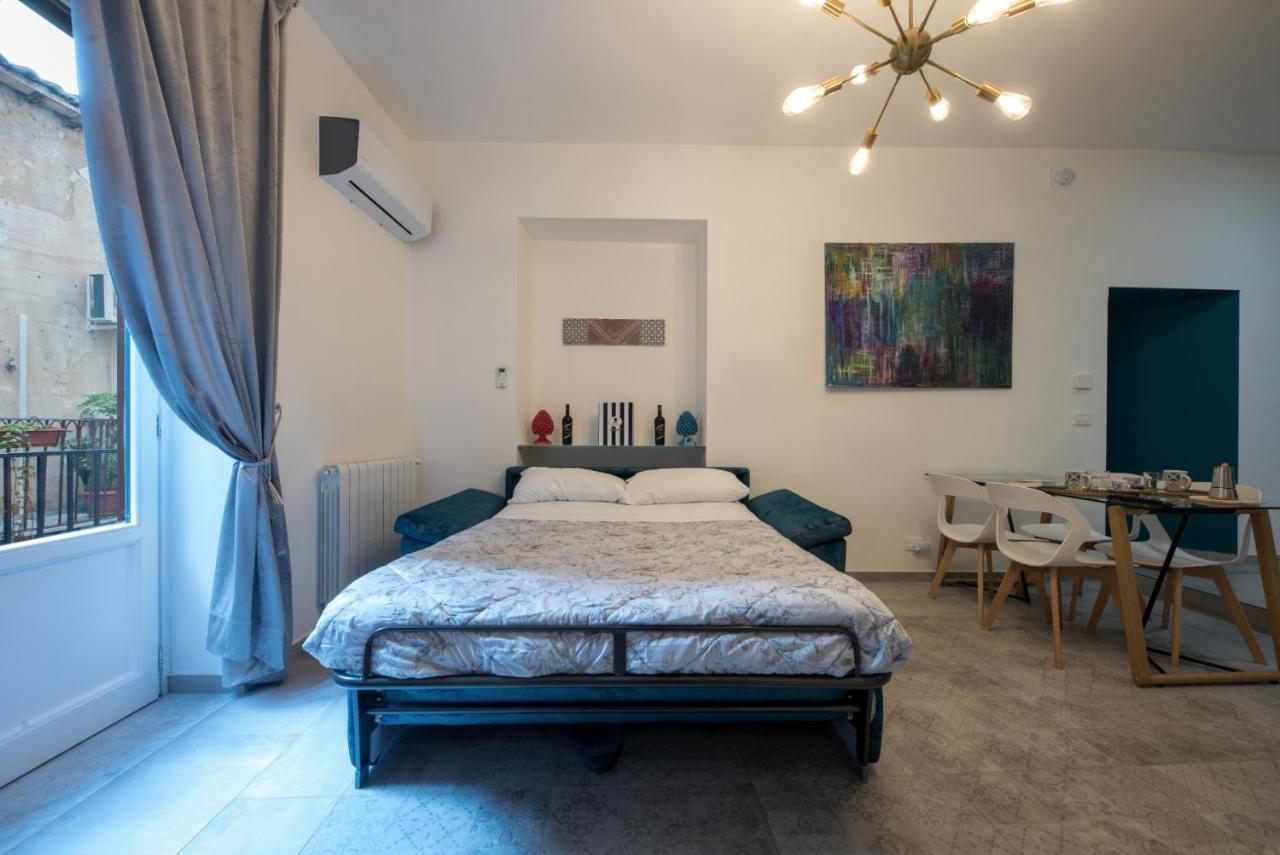 Casta Diva Luxury Apartments Palermo Bagian luar foto