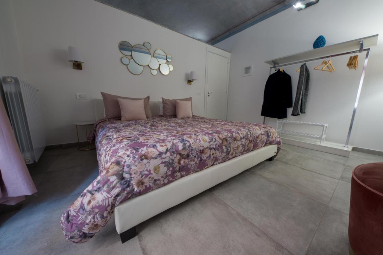 Casta Diva Luxury Apartments Palermo Bagian luar foto