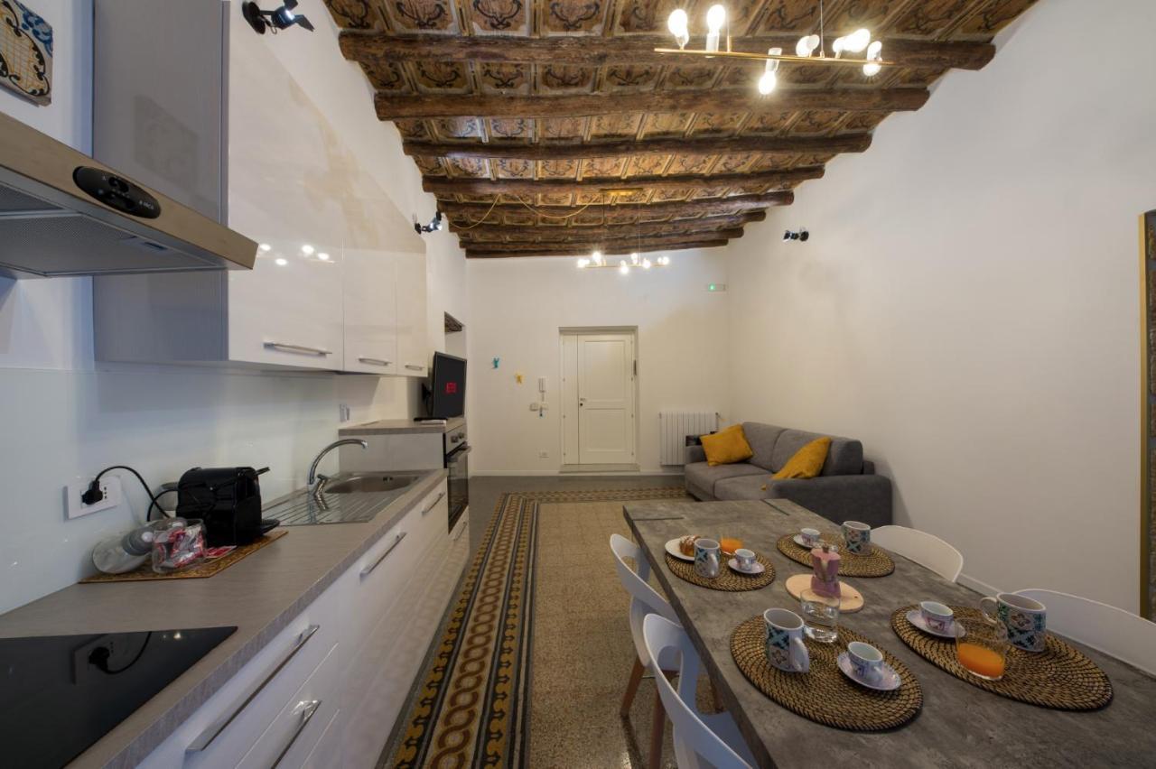Casta Diva Luxury Apartments Palermo Bagian luar foto