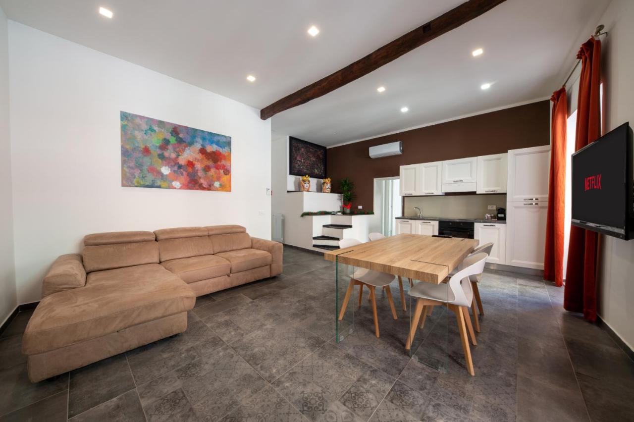 Casta Diva Luxury Apartments Palermo Bagian luar foto